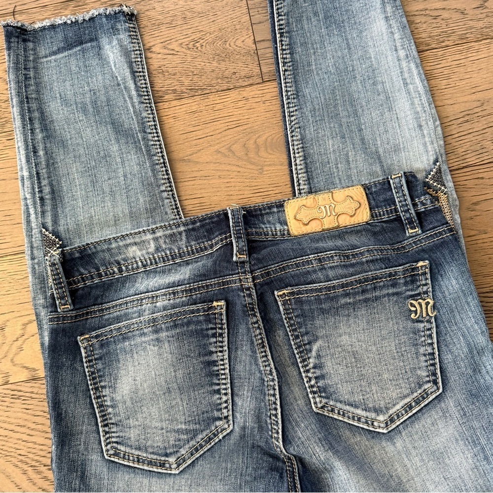 Miss Me Embroidered Frayed Hem Ankle Skinny Jeans - Picture 8 of 11